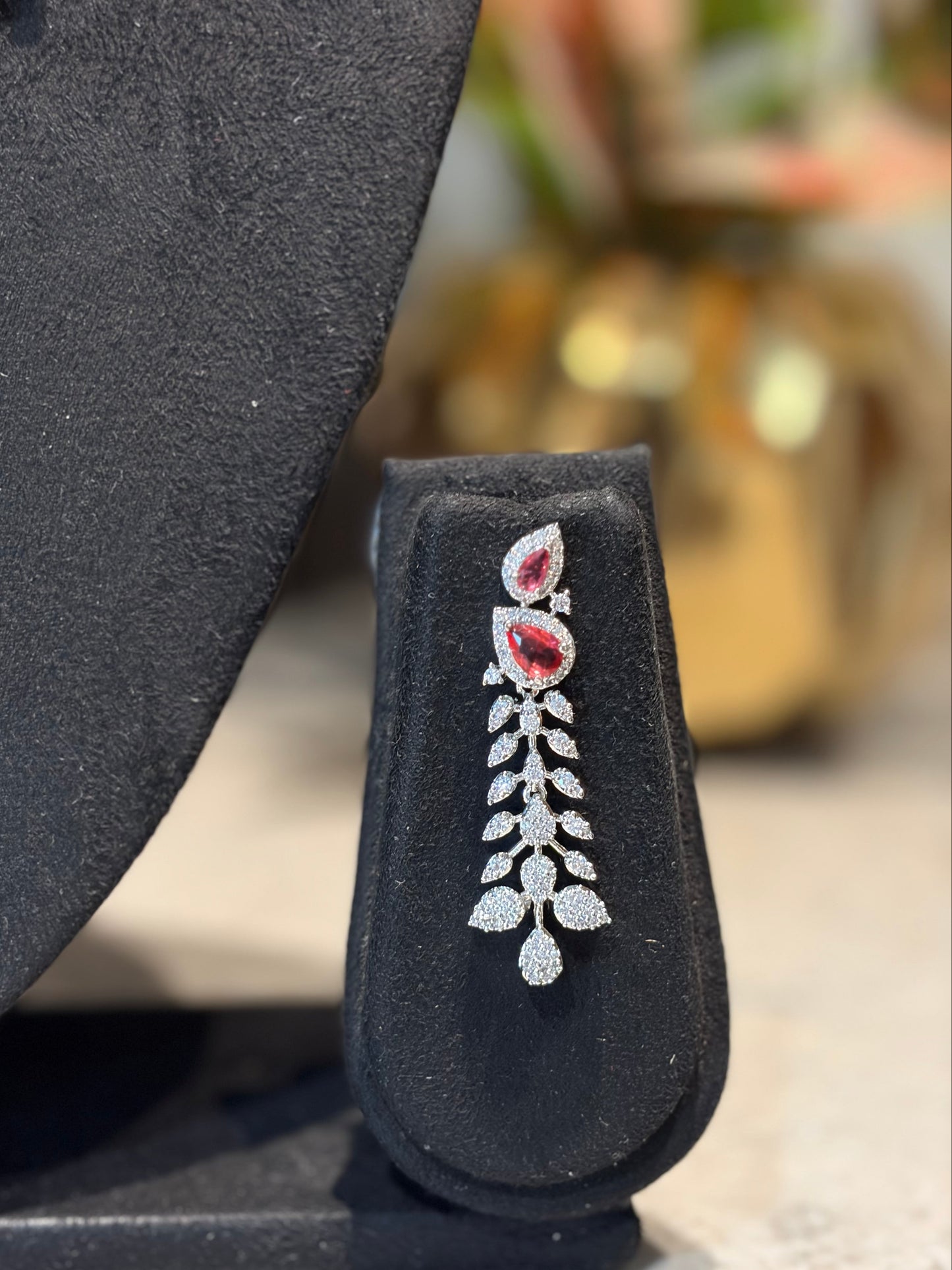 Crimson Leaf Necklace Set
