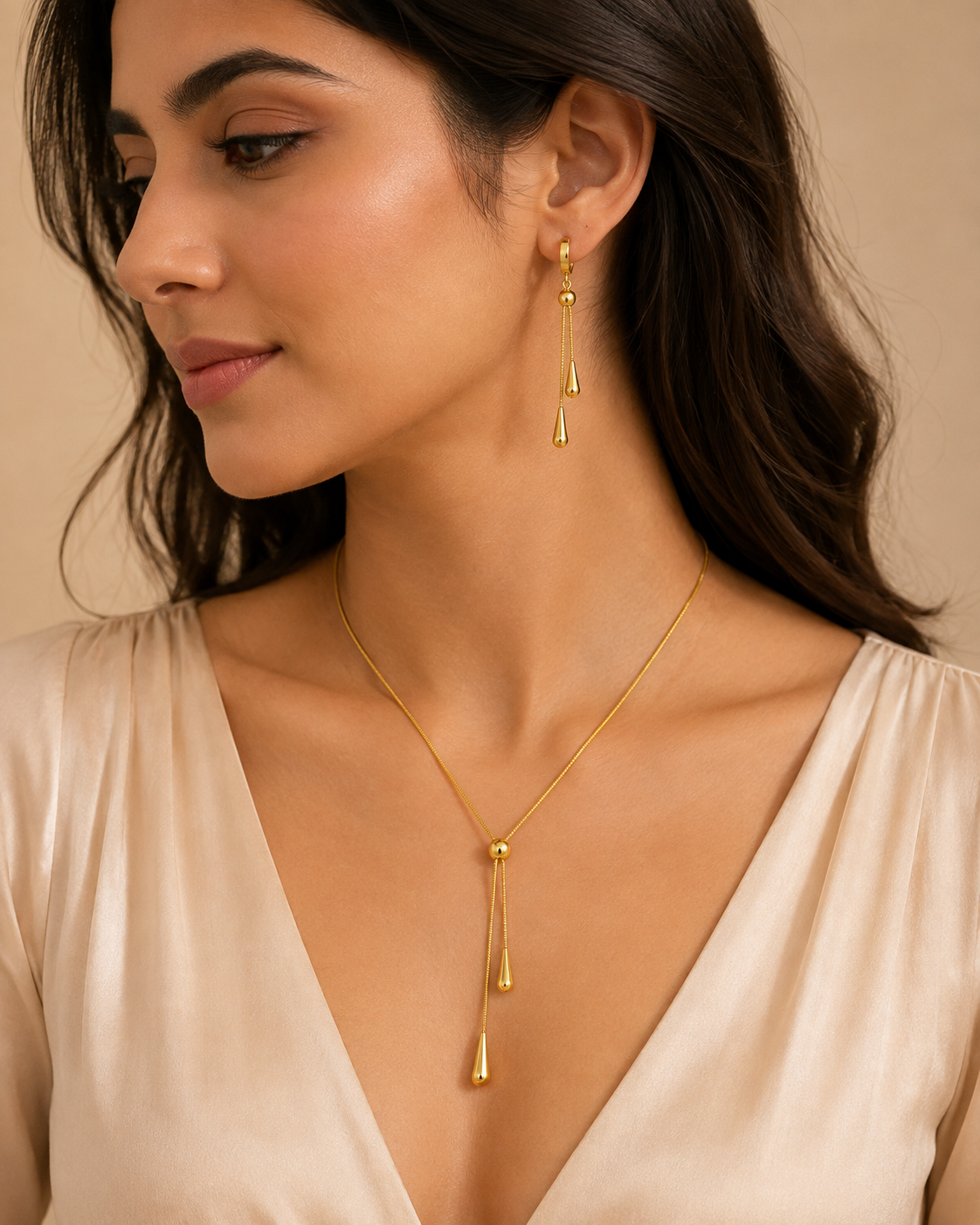 Elara Drop Jewellery Set