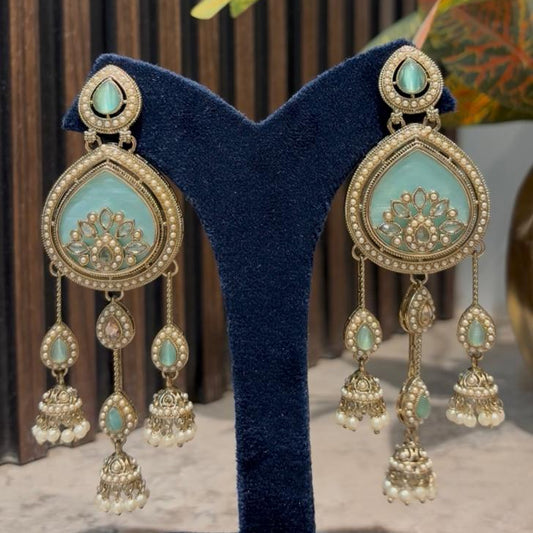 Noorani Teardrop Baali
