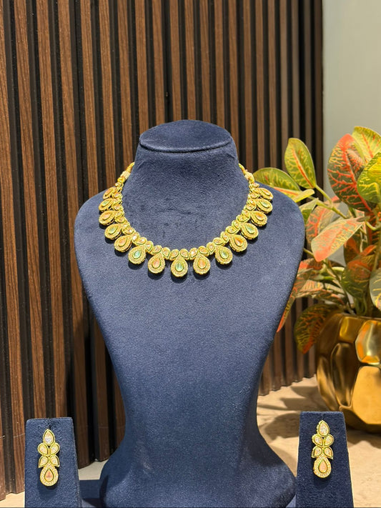 Kundan Dewdrop Set