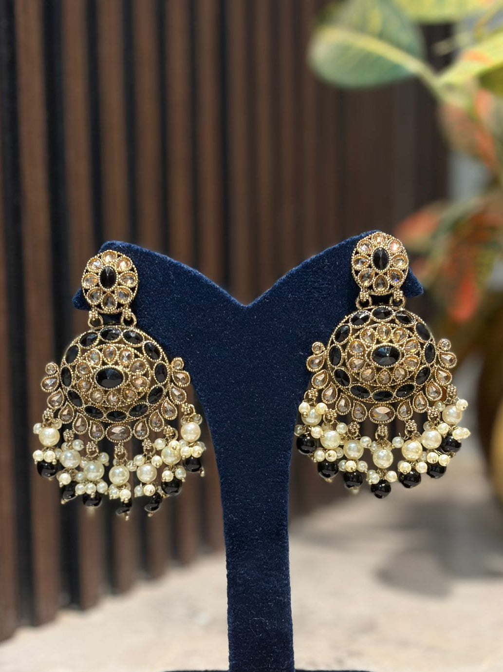 Black Pearl Earrings