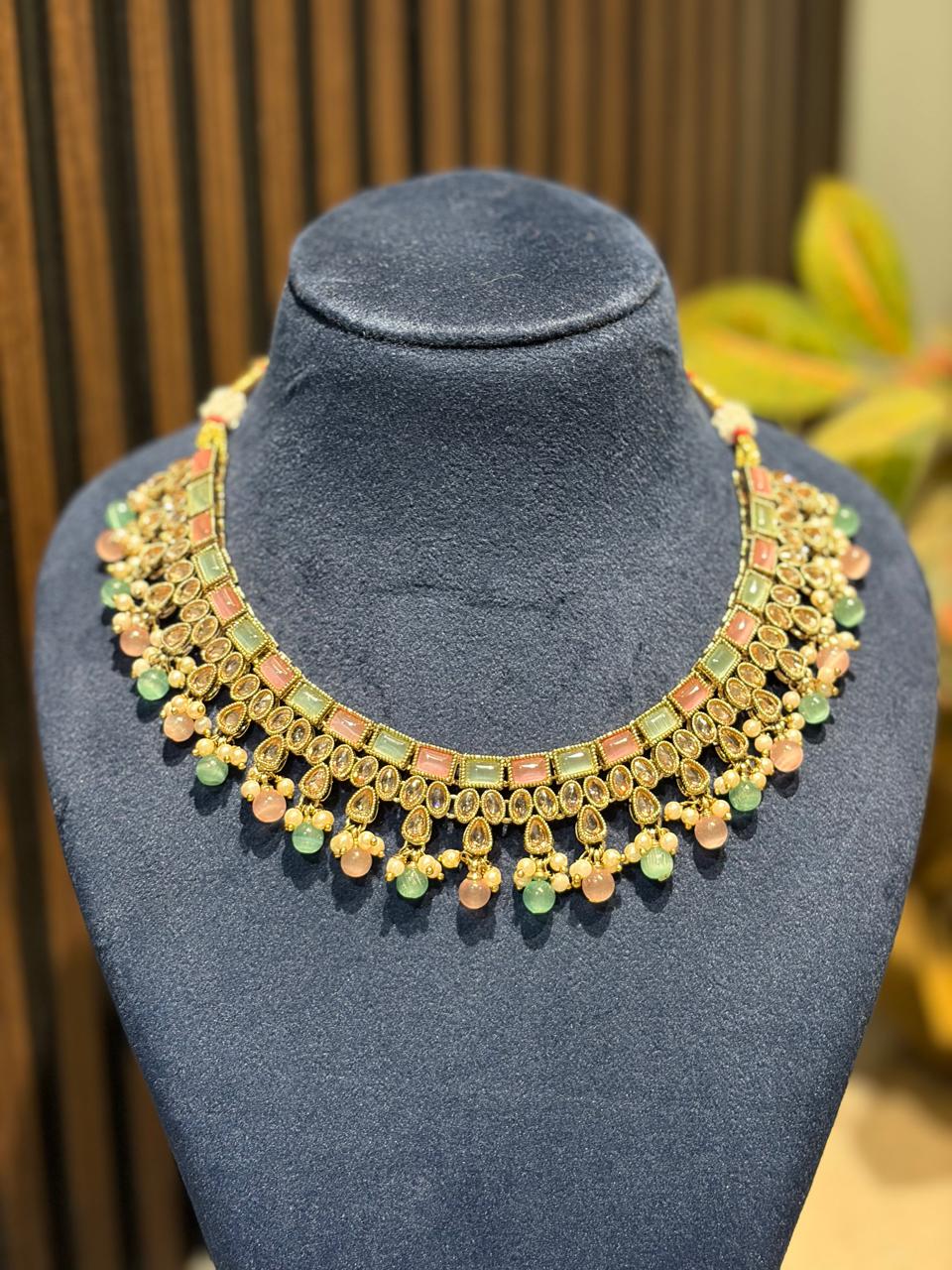 Pastel Kundan Set