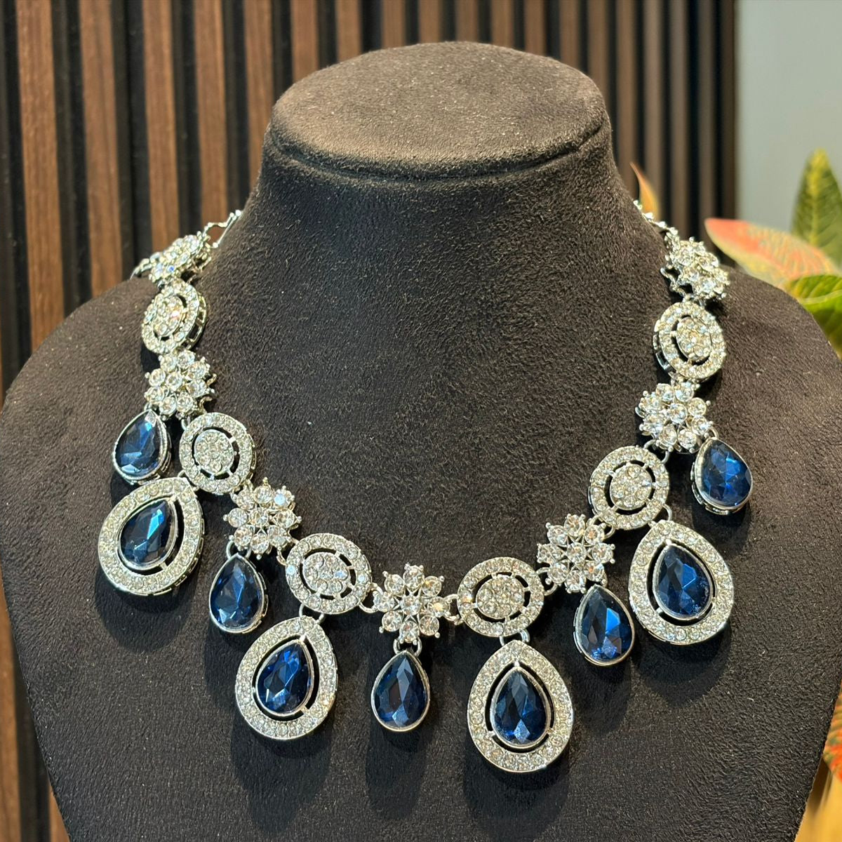 Sapphire Sparkle Necklace Set