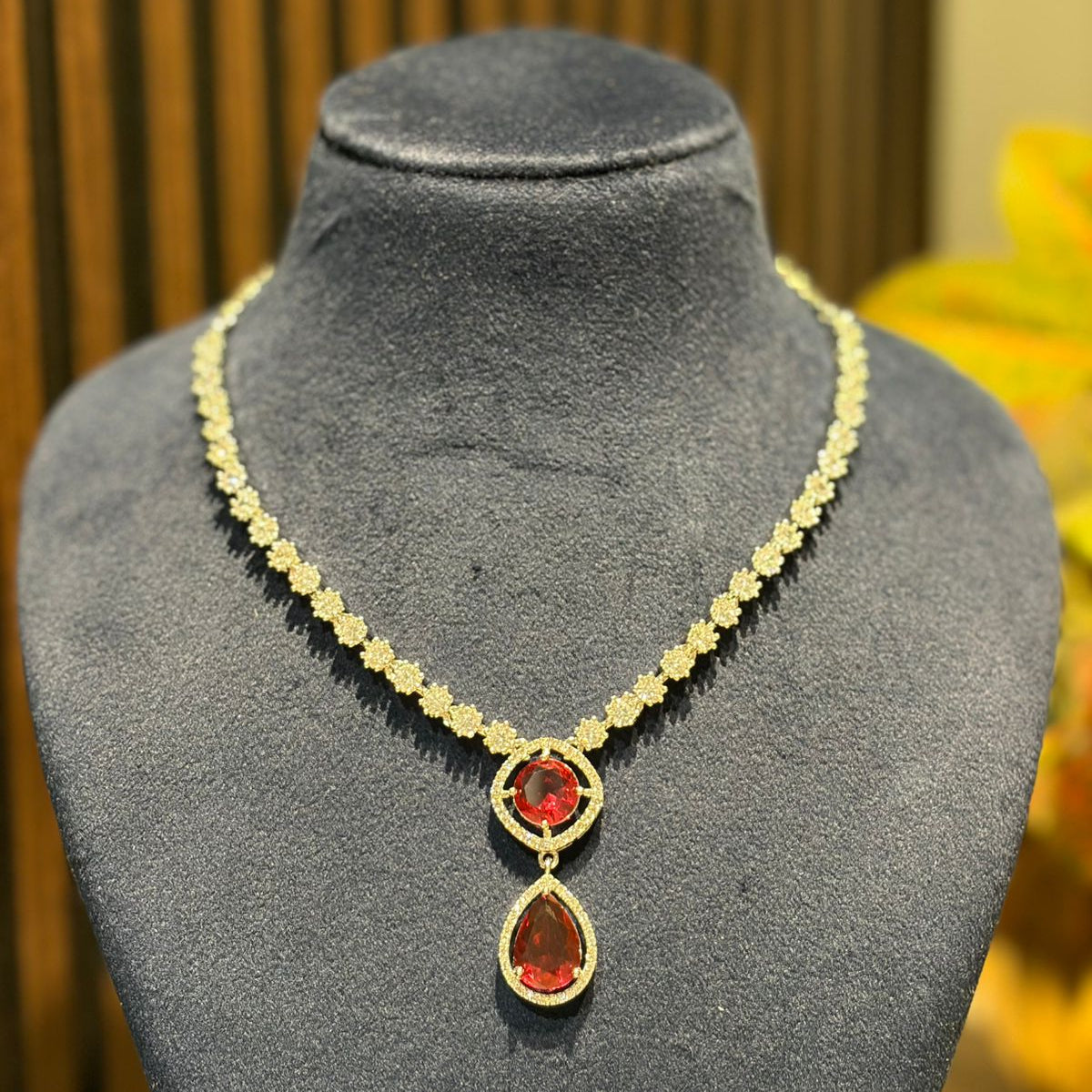 Nyra Ruby Necklace Set