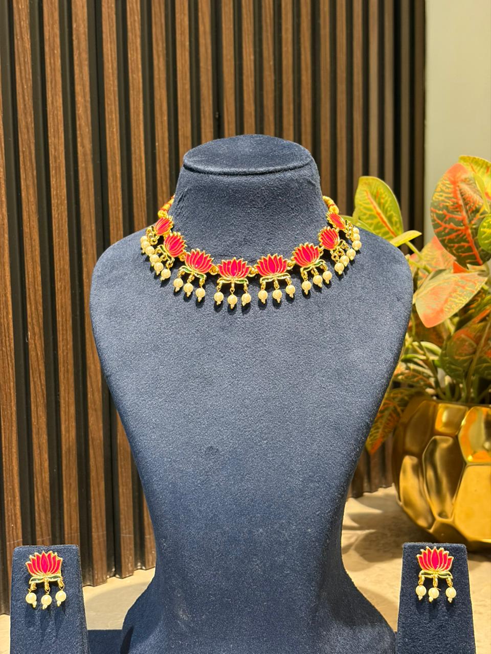 Padma Pearl Set