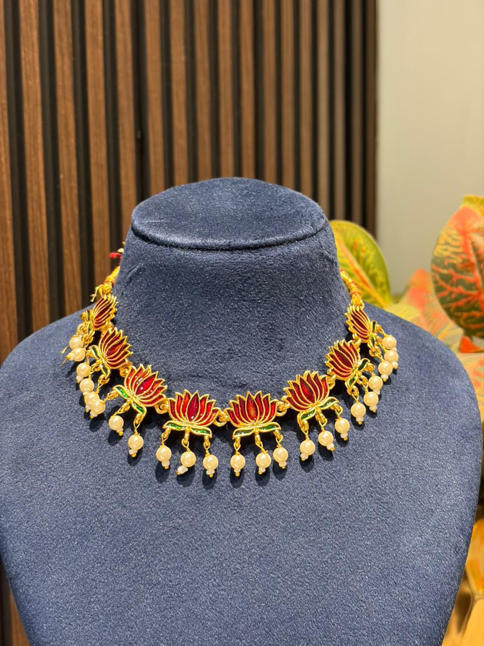 Padma Pearl Set